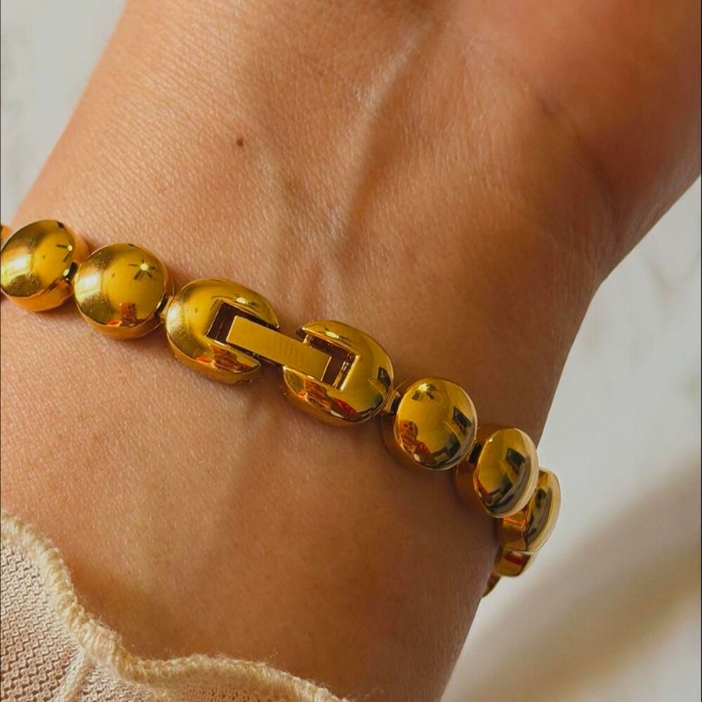 Vintage Gold Plated Rhinestone Oval Bracelet Watch - Picture 4 of 8
